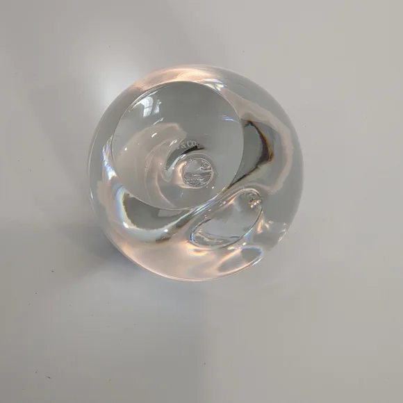 Tiffany & Co Apple Paperweight - Picture 4 of 11
